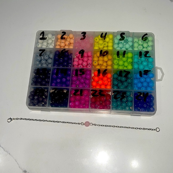 Single bead bracelet - Picture 2 of 3